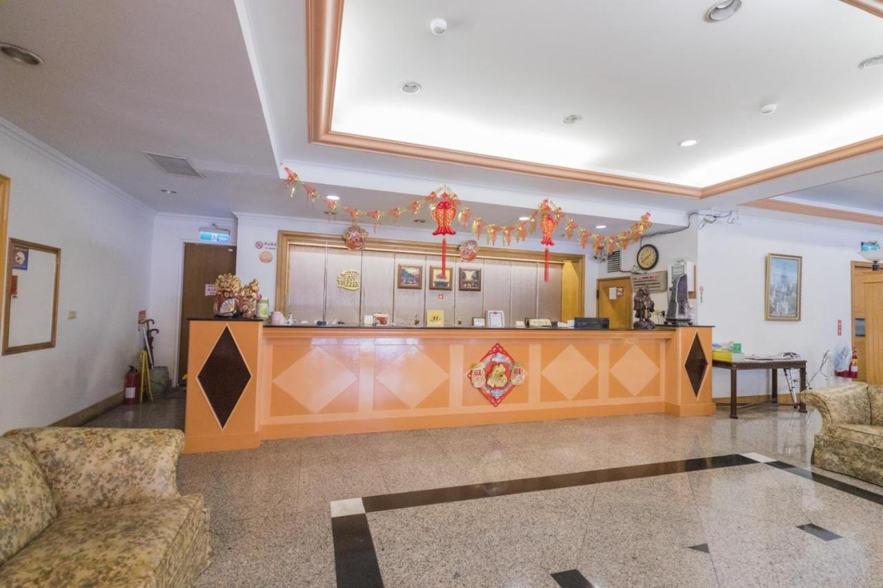 Tzu Chi Hotel Pingtung Ngoại thất bức ảnh