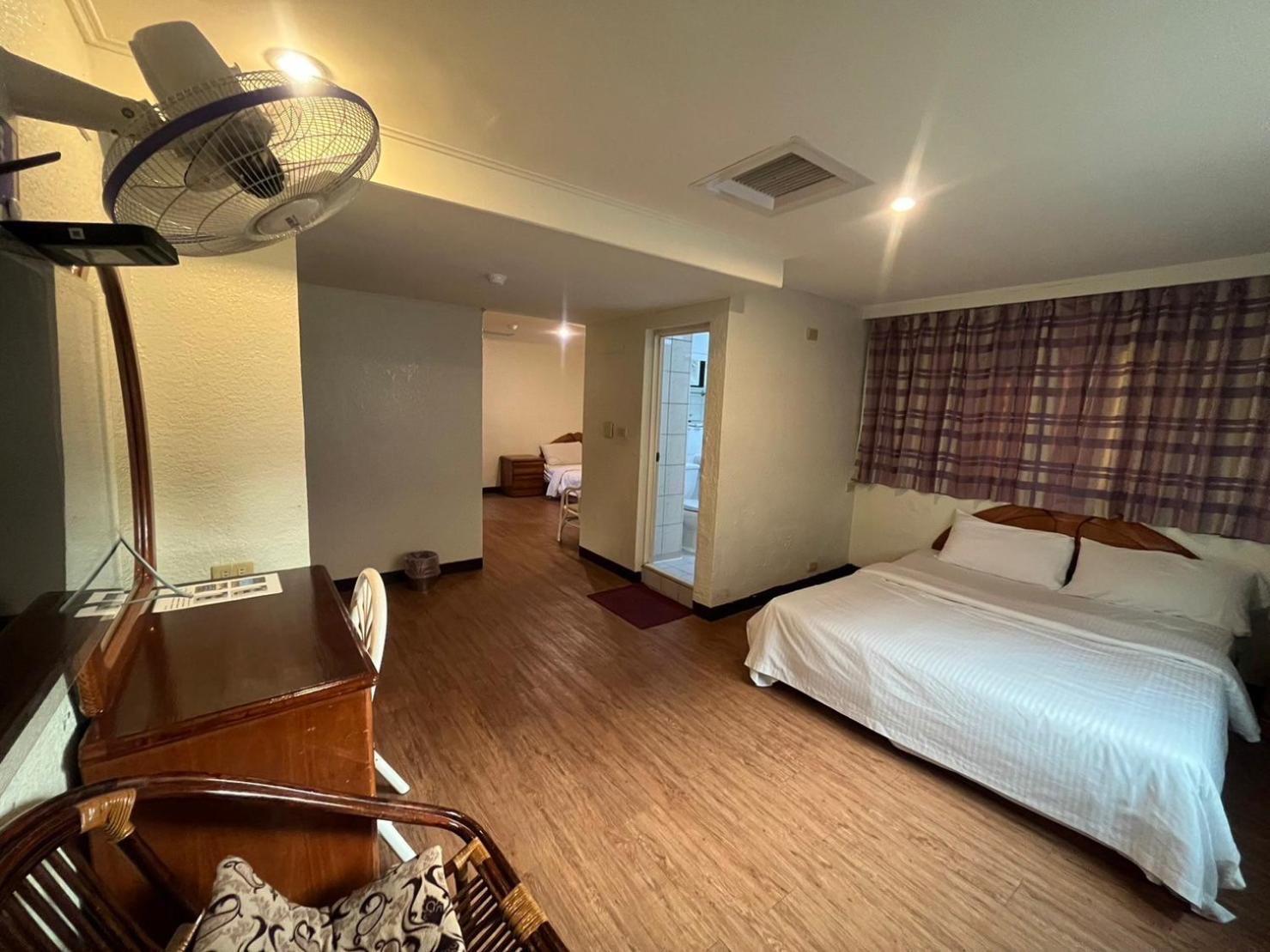 Tzu Chi Hotel Pingtung Ngoại thất bức ảnh
